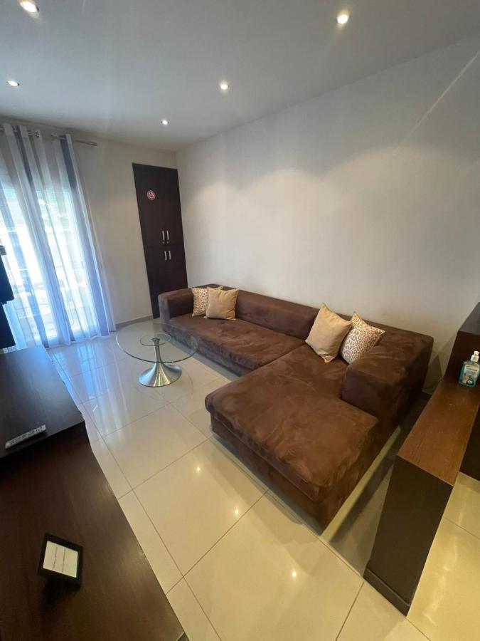 Central Sunny Apartment 테살로니키 외부 사진